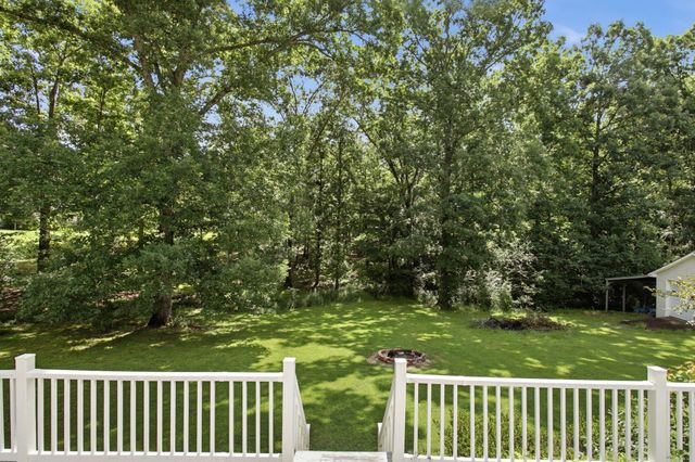 115 Pin Oaks Ln, Hohenwald, TN 38462