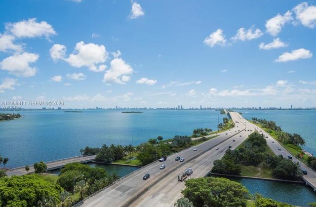 601 NE 36th St 1208, Miami, FL 33137