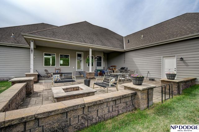 3570 Golden Eagle Circle, Blair, NE 68008