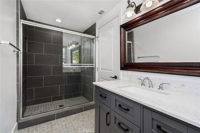 8341 Delco Avenue, Winnetka, CA 91306
