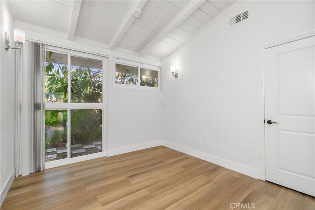 8341 Delco Avenue, Winnetka, CA 91306