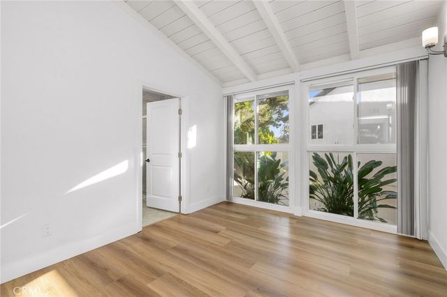 8341 Delco Avenue, Winnetka, CA 91306