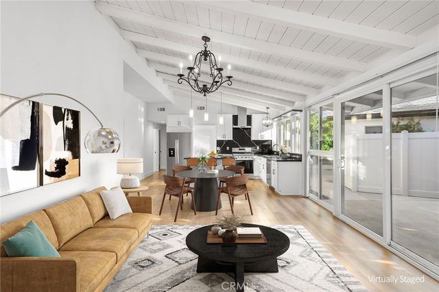 8341 Delco Avenue, Winnetka, CA 91306