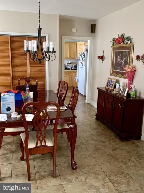 2934 CRAMER ST, Camden, NJ 08105