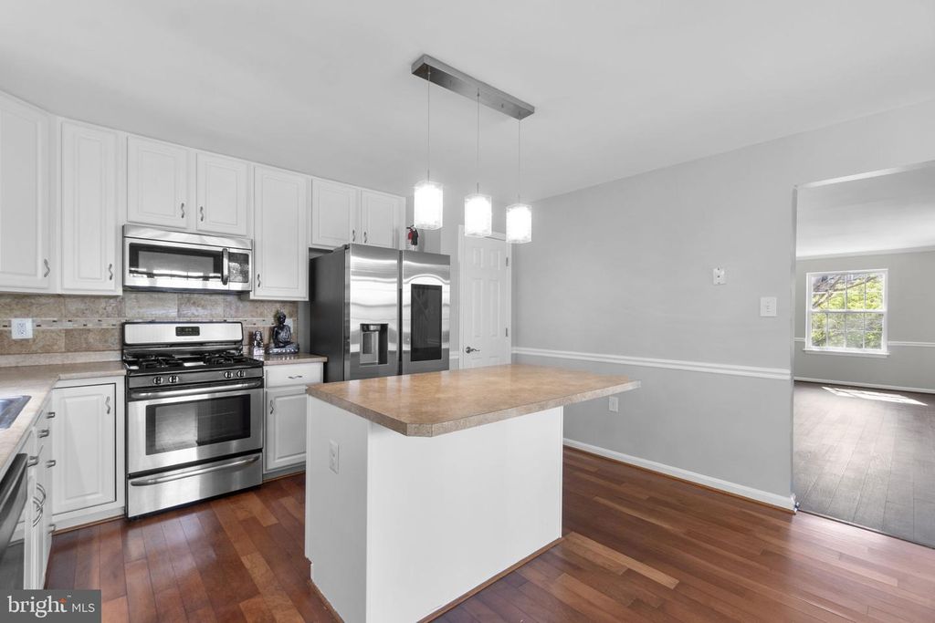 Image 11 of property listing at 7 AUGUSTUS WALLY CT #11, Reisterstown, MD 21136