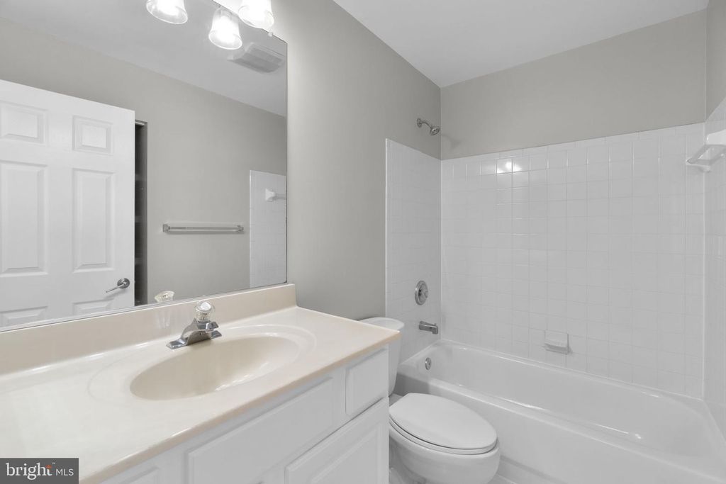 Image 25 of property listing at 7 AUGUSTUS WALLY CT #11, Reisterstown, MD 21136