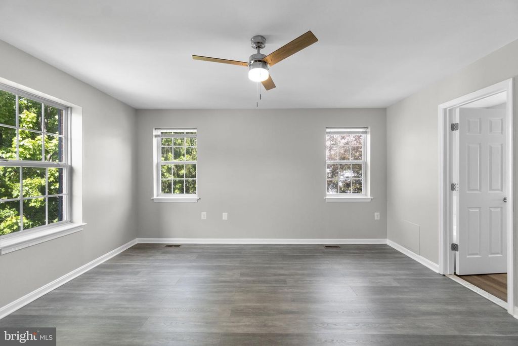 Image 26 of property listing at 7 AUGUSTUS WALLY CT #11, Reisterstown, MD 21136