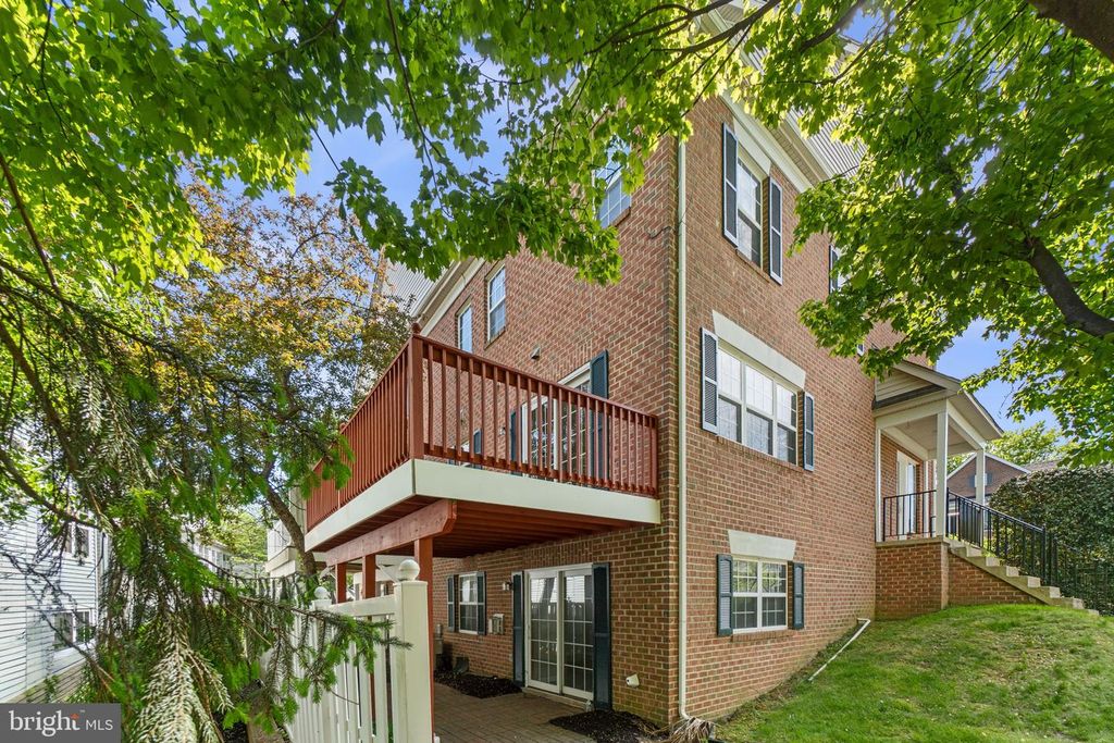 Image 41 of property listing at 7 AUGUSTUS WALLY CT #11, Reisterstown, MD 21136