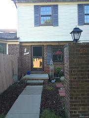 34777 E Wilma Court, Chesterfield Township, MI 48047