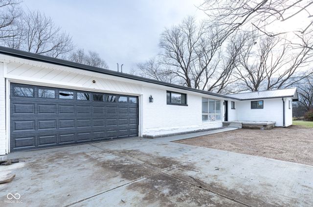 3275 N Maple Turn Lane, Martinsville, IN 46151