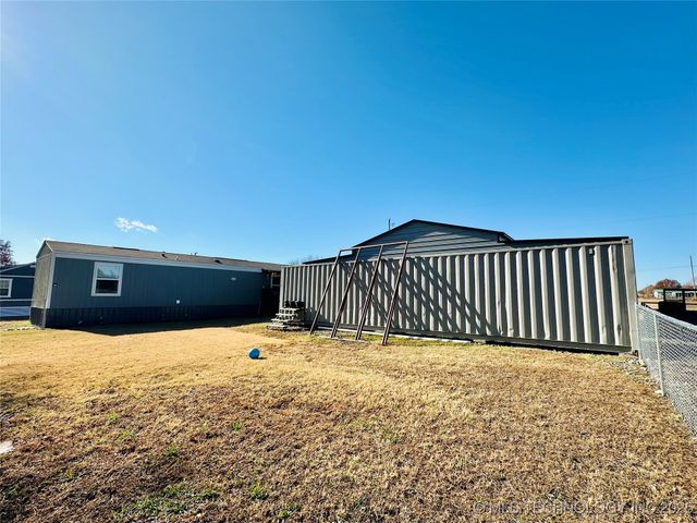 114155 S 4205 Road, Checotah, OK 74426