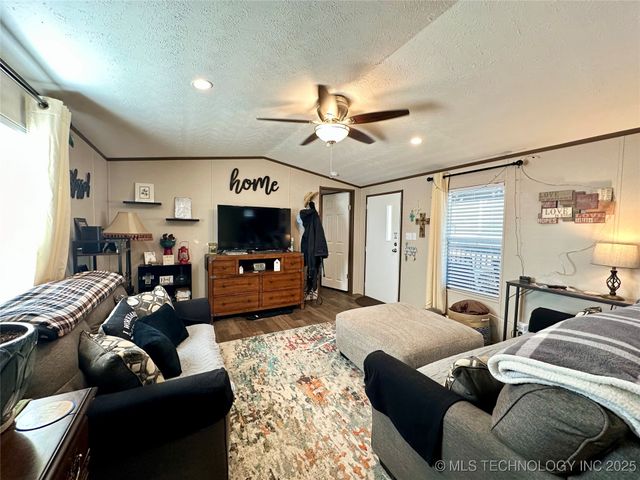 114155 S 4205 Road, Checotah, OK 74426