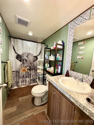 114155 S 4205 Road, Checotah, OK 74426