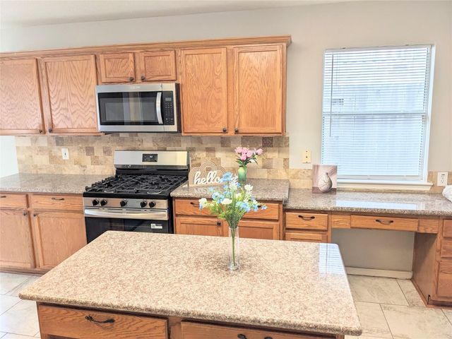 2423 Daneswood Court, Spring, TX 77388