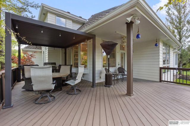 2233 N 161st Street, Omaha, NE 68116