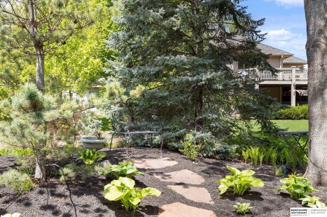 2233 N 161st Street, Omaha, NE 68116