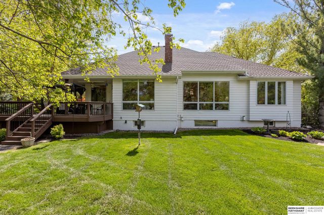2233 N 161st Street, Omaha, NE 68116