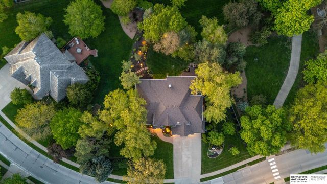 2233 N 161st Street, Omaha, NE 68116