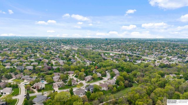 2233 N 161st Street, Omaha, NE 68116