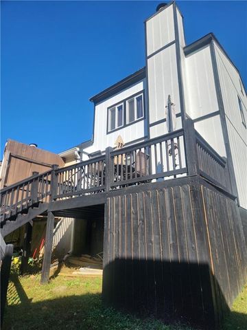 1279 Ridgecrest SE Lane, Smyrna, GA 30080