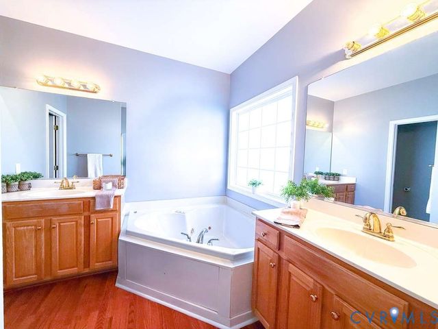 9990 Doe Run Pl, Mechanicsville, VA 23116