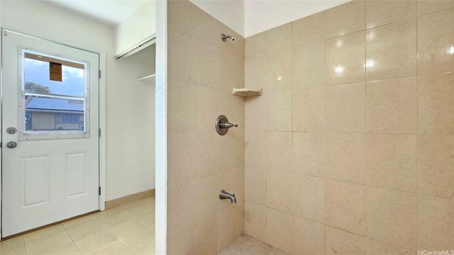 95-720 Lewanuu Street, Mililani, HI 96789