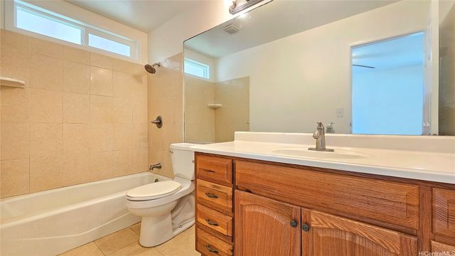 95-720 Lewanuu Street, Mililani, HI 96789