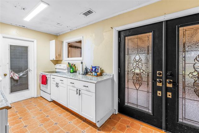 2334 PROSPECT STREET, Sarasota, FL 34239