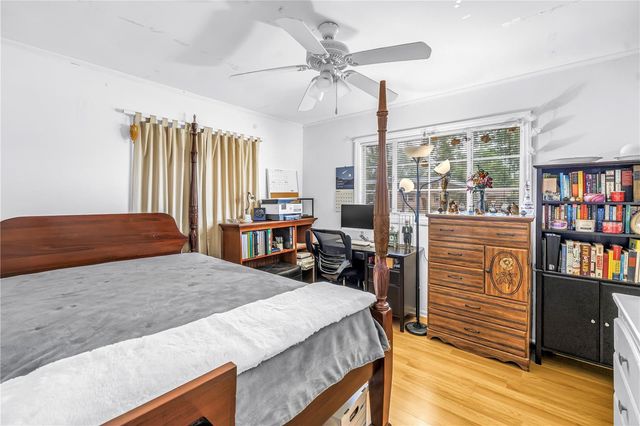 2334 PROSPECT STREET, Sarasota, FL 34239