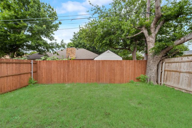 411a S Las Vegas Trail, White Settlement, TX 76108