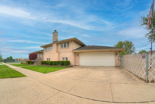 9300 Austin Avenue, Oak Lawn, IL 60453