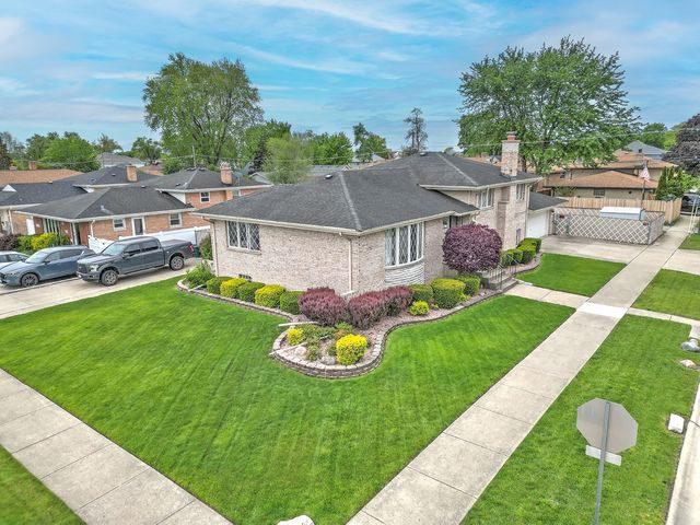 9300 Austin Avenue, Oak Lawn, IL 60453