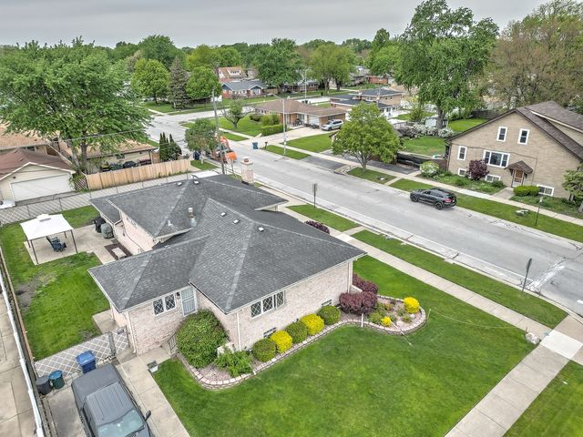 9300 Austin Avenue, Oak Lawn, IL 60453