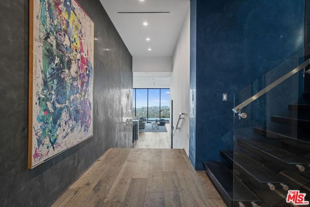 2304 Donella Circle, Los Angeles, CA 90077