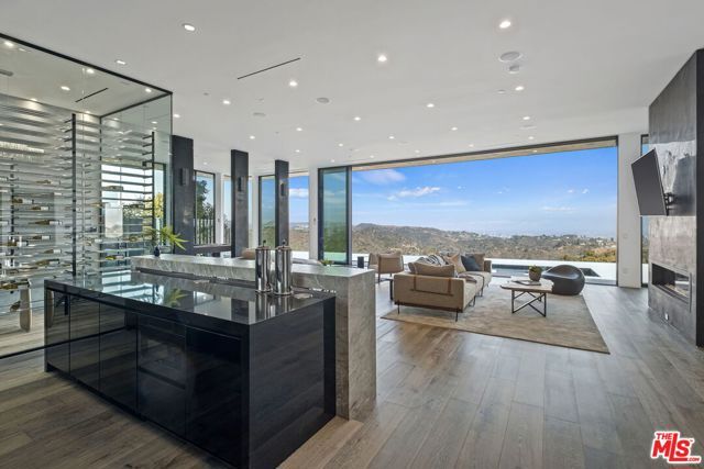 2304 Donella Circle, Los Angeles, CA 90077