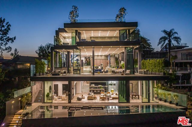 2304 Donella Circle, Los Angeles, CA 90077