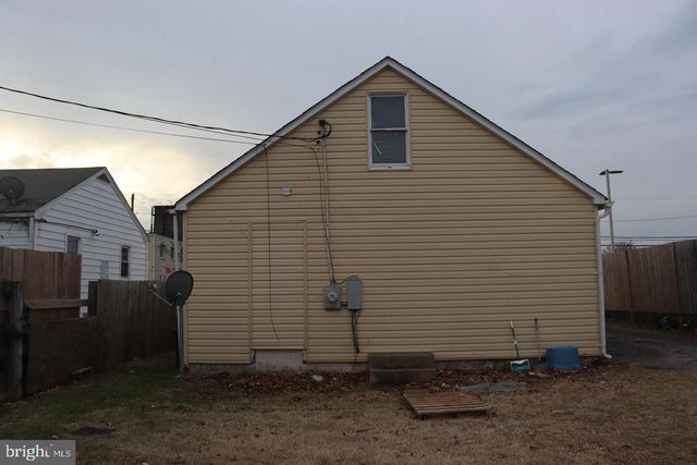 410 WINTERS LN, Catonsville, MD 21228