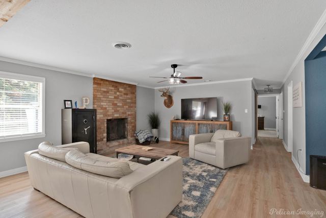 1100 Chipper Lane, Keithville, LA 71047