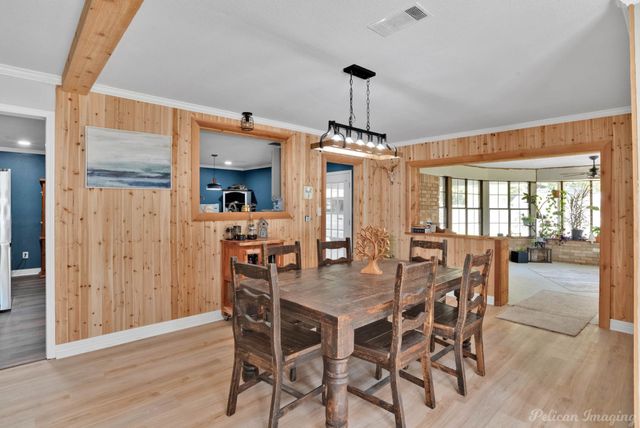 1100 Chipper Lane, Keithville, LA 71047