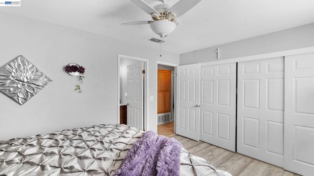 1143 Bedford, Vacaville, CA 95687