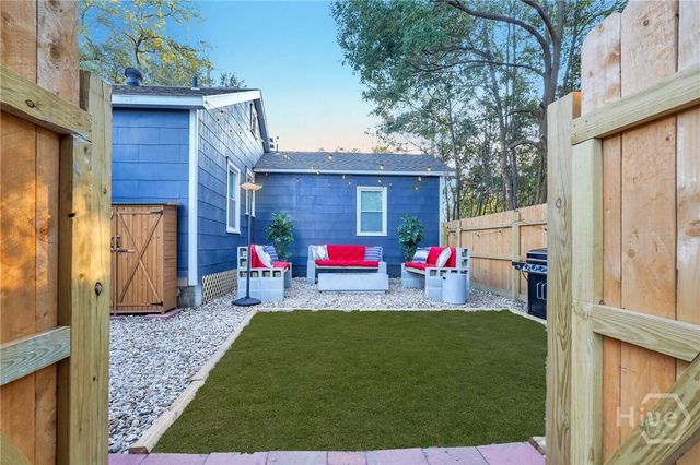 2110 Louisiana Avenue, Savannah, GA 31404