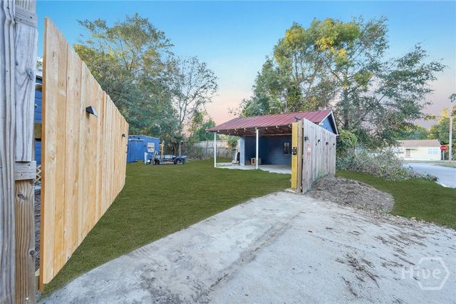 2110 Louisiana Avenue, Savannah, GA 31404