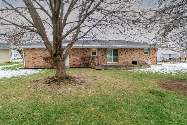 821 Greenmount Court, Mishawaka, IN 46544
