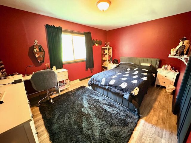 29941 Greenleaf DRIVE, Burlington, WI 53105