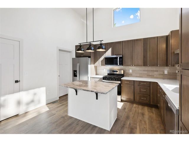 240 N Mountain Estates Rd, Florissant, CO 80816