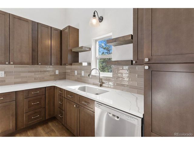 240 N Mountain Estates Rd, Florissant, CO 80816