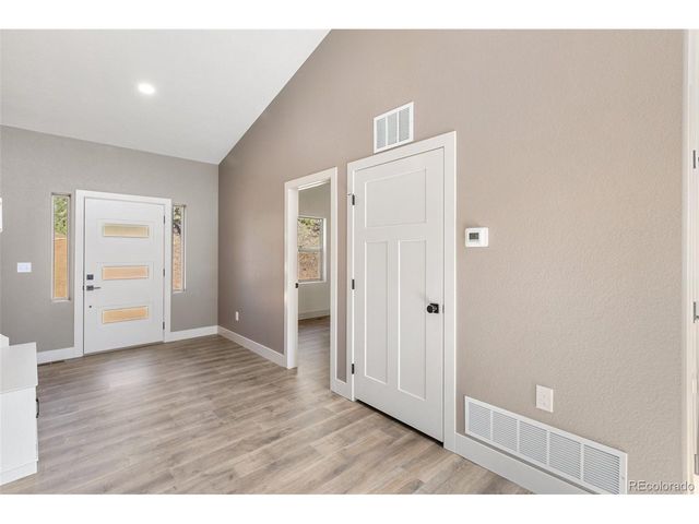 240 N Mountain Estates Rd, Florissant, CO 80816