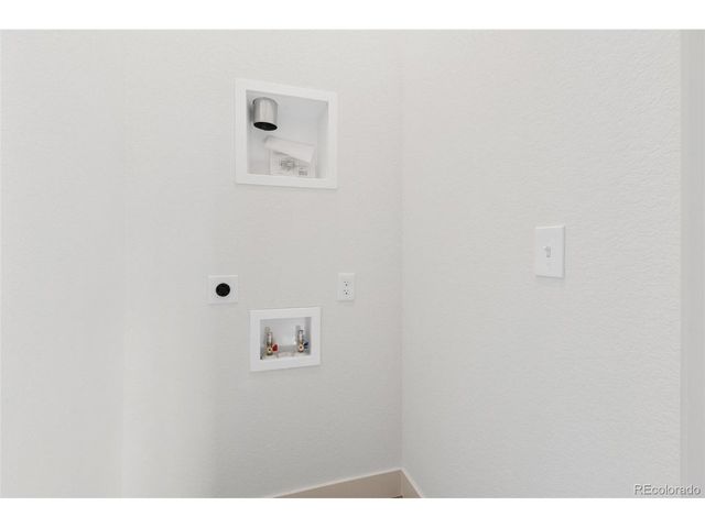 240 N Mountain Estates Rd, Florissant, CO 80816