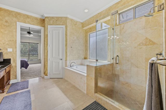 804 Bentwater Parkway, Grand Prairie, TX 75104