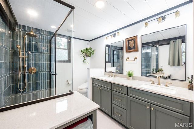 130 Covered Bridge Lane, Belleville, IL 62221